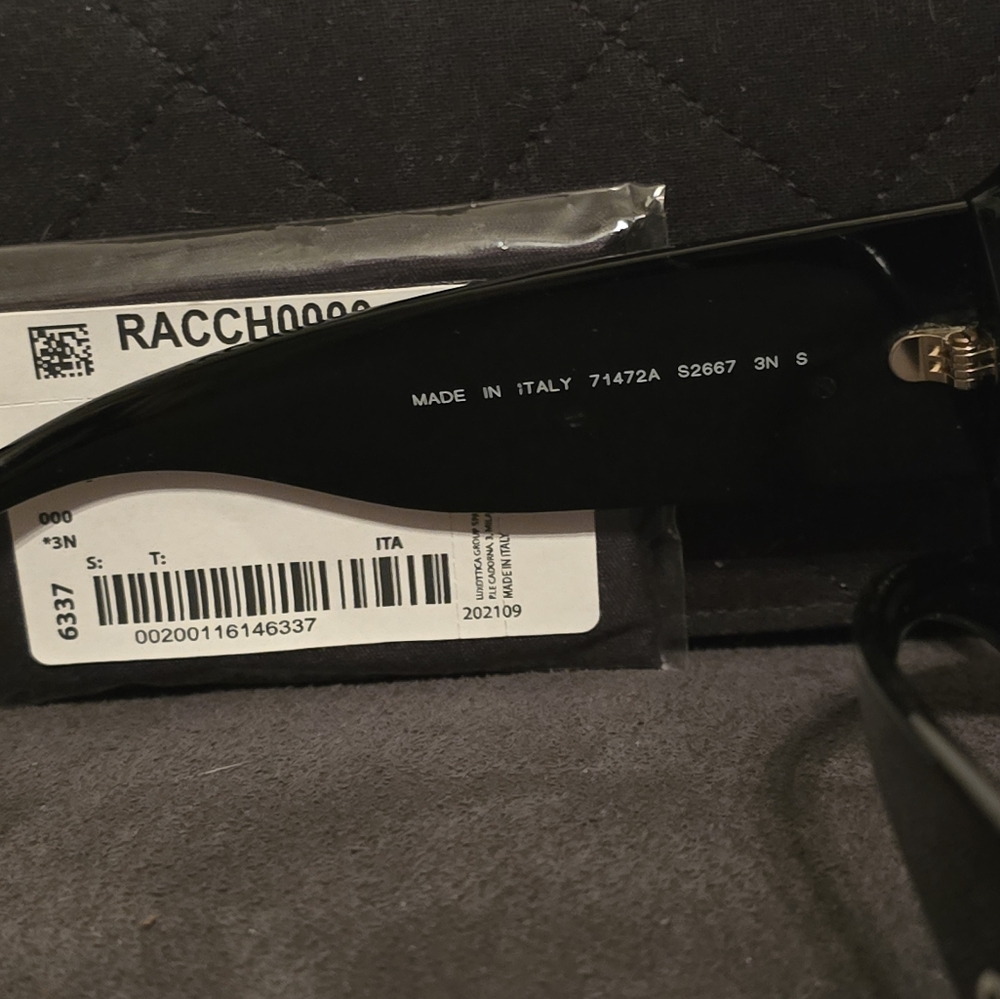 SHIPPING LABEL Chanel brand new inbox ! 2022 line Authentic!!! - Picture 3 of 7